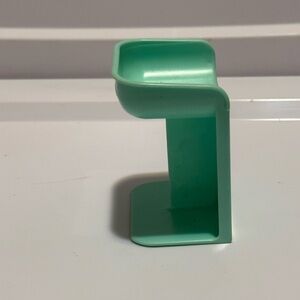 Barbie hospital new born baby table